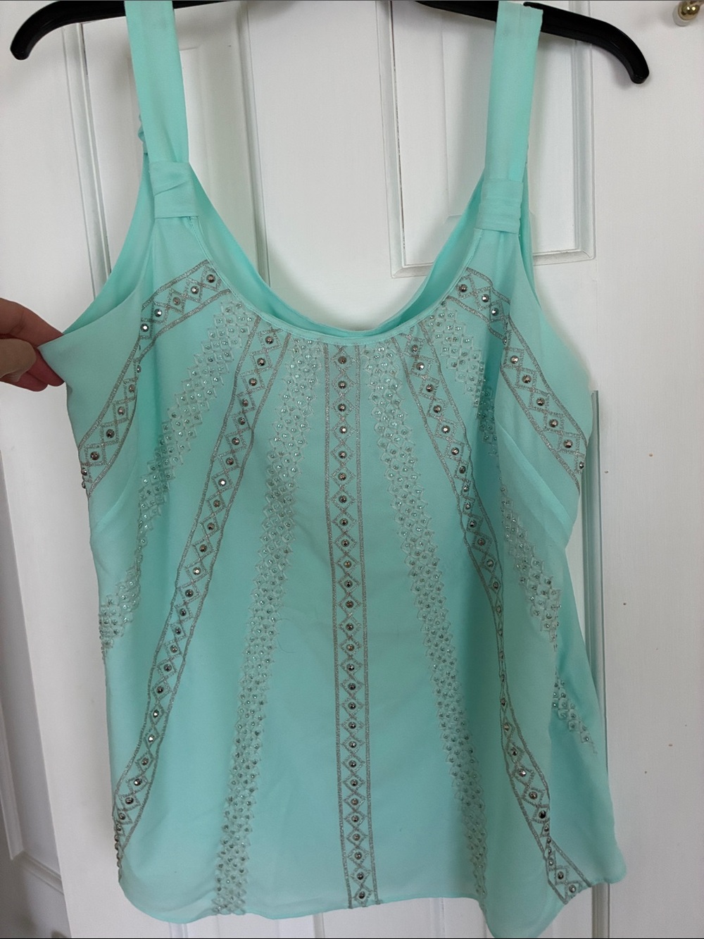 White House Black Market Beaded Mint Chiffon Tank Top. Size L.